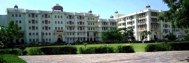 Dr._K.N._Modi_University